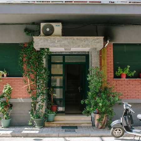 Cosy Downtown Studio - Suite Комотини Екстериор снимка